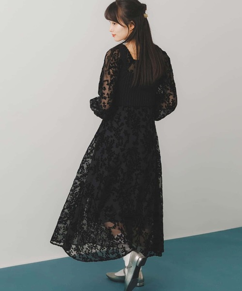 HEYUMM（ヘユム）の「スクエアネックオパールワンピース（ワンピース・レディース・ブラック/ブルー・S/ONE）」の21枚目の写真