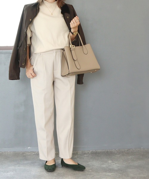 grandfleur（グランドフルール）の「スクエアトゥフラットパンプス（パンプス・レディース・パープル/グレイッシュベージュ/グリーン/ブルー/ブラック/キャメル・22.5cm/23.0cm/22.0cm/24.5cm/24.0cm/25.0cm/25.5cm/23.5cm）」の15枚目の写真