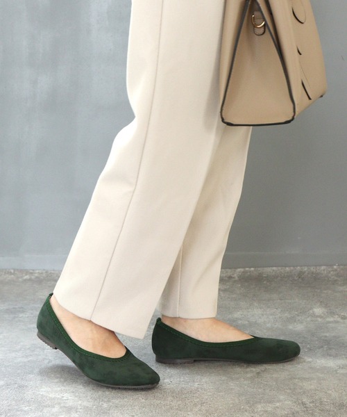 grandfleur（グランドフルール）の「スクエアトゥフラットパンプス（パンプス・レディース・パープル/グレイッシュベージュ/グリーン/ブルー/ブラック/キャメル・22.5cm/23.0cm/22.0cm/24.5cm/24.0cm/25.0cm/25.5cm/23.5cm）」の20枚目の写真