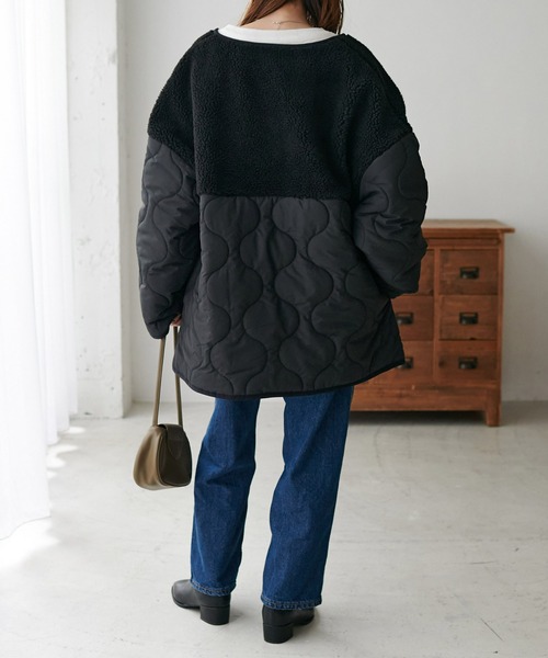 DISCOAT（ディスコート）の「ボア切替キルティングコート（ミリタリージャケット・レディース・ブラック/アイボリー/モカ・MEDIUM/LARGE）」の9枚目の写真