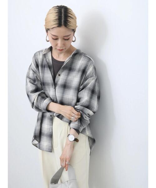 Samansa Mos2 blue(サマンサモスモスブルー)の「ワイドリブロンT(Tシャツ/カットソー・レディース・チャコールグレー/オフホワイト/ベージュ・F)」の12枚目の写真