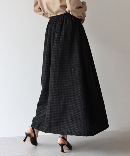 BLUEEAST（ブルーイースト）の「ツイードフレアスカート（スカート・レディース・ホワイト/ブラック系/ブラック・LARGE/MEDIUM）」の21枚目の写真