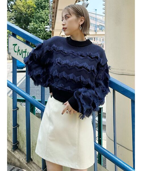 MURUA(ムルーア)の「フェイクレザーミニスカート(スカート・レディース・ブラック/ブラウン/アイボリー・1/2)」の8枚目の写真