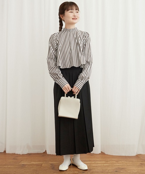 fig London ストライプブラウス fig London（フィグロンドン）の「STRIPE sailor shirts