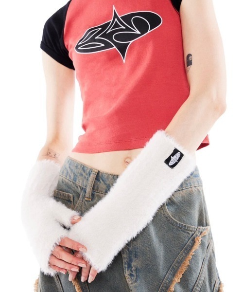 【セール】ストリートファッション Y2Kファッション Basic Pleasure Mode ベーシックプレジャーモード BAMBI ARM WARMERS 手袋 グローブ ロゴグローブ アームウォーマー ハンドウォーマー アームカバー ハンドカバー（アームカバー）｜Basic Pleasure Mode（ベーシックプレジャーモード）