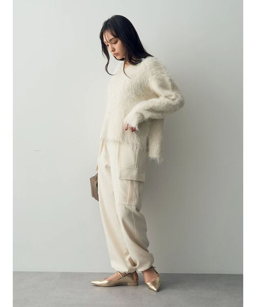 YECCA VECCA（イェッカヴェッカ）の「シャギーVネックニット（ニット/セーター・レディース・ホワイト/グレー/ラベンダー・FREE）」の10枚目の写真