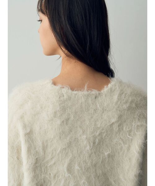YECCA VECCA（イェッカヴェッカ）の「シャギーVネックニット（ニット/セーター・レディース・ホワイト/グレー/ラベンダー・FREE）」の15枚目の写真
