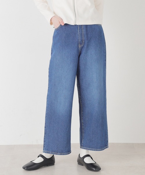 Honeys（ハニーズ）の「ストレートパンツ（股下６４ｃｍ）（デニムパンツ・レディース・ライトブルー/ブルー/ブルー系その他/アイボリー/ブラック/グレー/ライトインディゴブルー/ブルー系その他3/ブルー系その他4・SS/S/M/L/LL）」の6枚目の写真