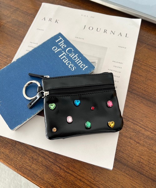 Me%（ミィパーセント）の「ビジューカスタムポーチサイフ 104118（コインケース・レディース・シルバー/ブラック・FREE）」の4枚目の写真