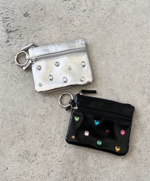 Me%（ミィパーセント）の「ビジューカスタムポーチサイフ 104118（コインケース・レディース・シルバー/ブラック・FREE）」の10枚目の写真