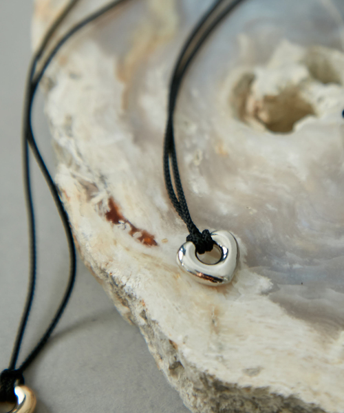 VIS（ビス）の「ハートコードネックレス（ネックレス・レディース・シルバー/ゴールド・FREE）」の2枚目の写真