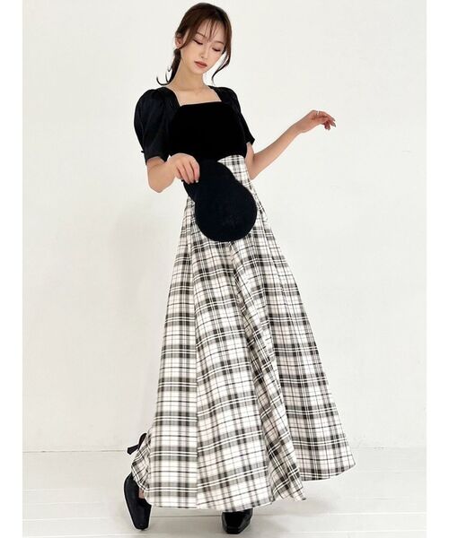 RESEXXY（リゼクシー）の「バックヨークシアースリーブニットトップス（ニット/セーター・レディース・ブルー/ホワイト/ブラック・FREE）」の7枚目の写真