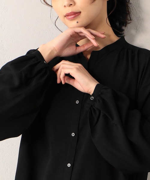 FOUND GOOD(ファウンドグッド)の「サラサラスキッパーブラウス(シャツ/ブラウス・レディース・イエロー系/グレー系1/ブラック/グレー系/ホワイト系5・LARGE/MEDIUM/SMALL)」の12枚目の写真