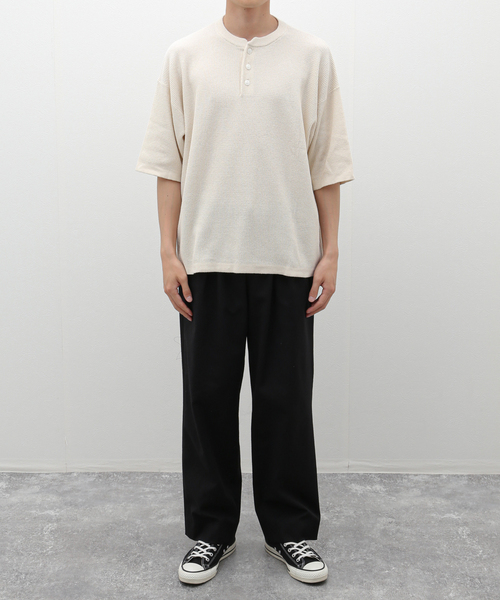 Healthknit(ヘルスニット)の「Healthknit / ヘルスニット ヘンリーネック ニットソー(ニット/セーター・メンズ・ブラック/アイボリー・SMALL/MEDIUM)」の3枚目の写真