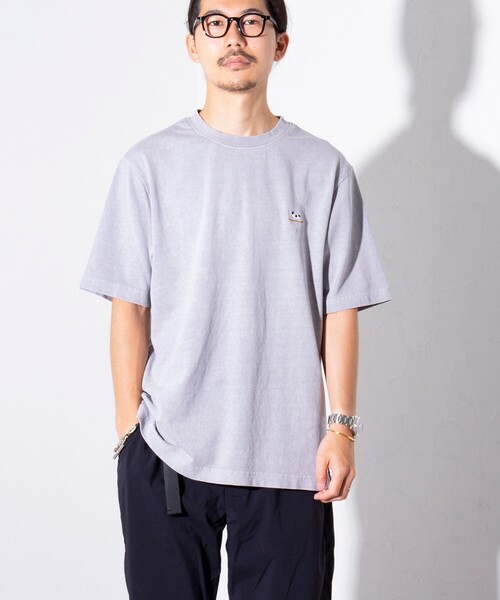 GLOSTER（グロスター）の「【GLOSTER/グロスター】フレンチブルドッグ刺繍 ピグメントTシャツ ワンポイント（Tシャツ/カットソー・メンズ・ネイビー/グレイッシュベージュ/ベージュ/チャコールグレー・S/XL/L/M）」の3枚目の写真