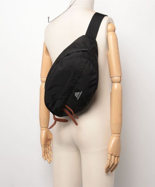 GREGORY(グレゴリー)の「GREGORY TAILMATE S WAISTBAG グレゴリー テールメイトS ボディバッグ(ボディバッグ/ウエストポーチ・メンズ・ブラック/サンドベージュ・FREE)」の14枚目の写真