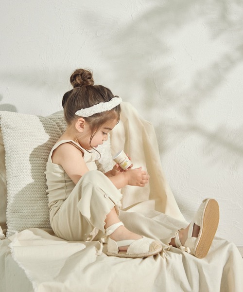 sea and shells by pairmanon（シーアンドシェルズバイペアマノン）の「【sea and shells by pairmanon】ワイドストラップ リブ キャミソール（その他ベビーウェア・キッズ・カーキ/アイボリー/ベージュ・90/80/100/110）」の7枚目の写真