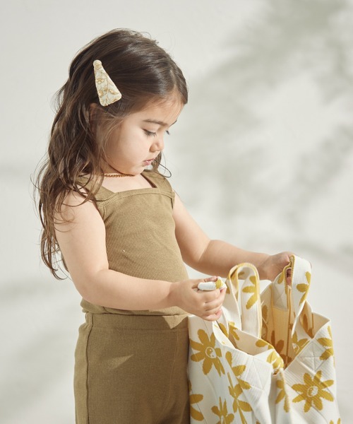 sea and shells by pairmanon（シーアンドシェルズバイペアマノン）の「【sea and shells by pairmanon】ワイドストラップ リブ キャミソール（その他ベビーウェア・キッズ・カーキ/アイボリー/ベージュ・90/80/100/110）」の18枚目の写真