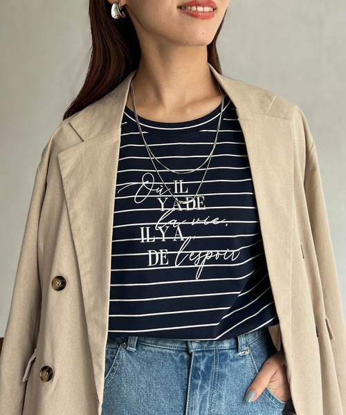 Chez toi(シェトワ)の「接触冷感フレンチスリーブロゴT(Tシャツ/カットソー・レディース・ネイビー/グレイッシュベージュ/オリーブ/オフホワイト・FREE)」の4枚目の写真