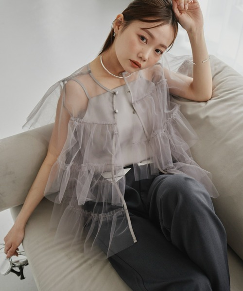 【水越みさと × Olu.】2wayシアーチュールブラウス　gray Olu.（オルドット）の「【水越みさと × Olu.】2wayシアー