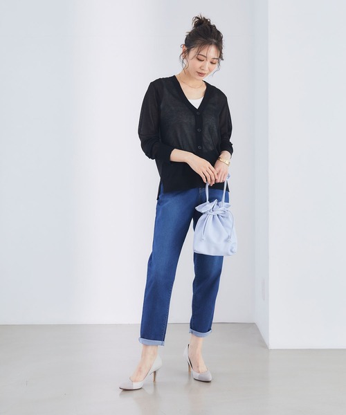 CROSS FUNCTION（クロスファンクション）の「《洗える・シワになりにくい・乾燥機OK》シアーVネックカーディガン【CF/クロスファンクション】（カーディガン/ボレロ・レディース・ブラック/サックスブルー/杢グレー/オフホワイト/ライトグリーン/ネイビー・M/L/LL）」の16枚目の写真