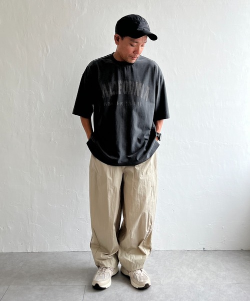 NO NEED(ノーニード)の「CALIFORNIAプリント ピグメント加工 リラックスフィットTシャツ(Tシャツ/カットソー・メンズ・ブラック/ブルー・M/L)」の13枚目の写真