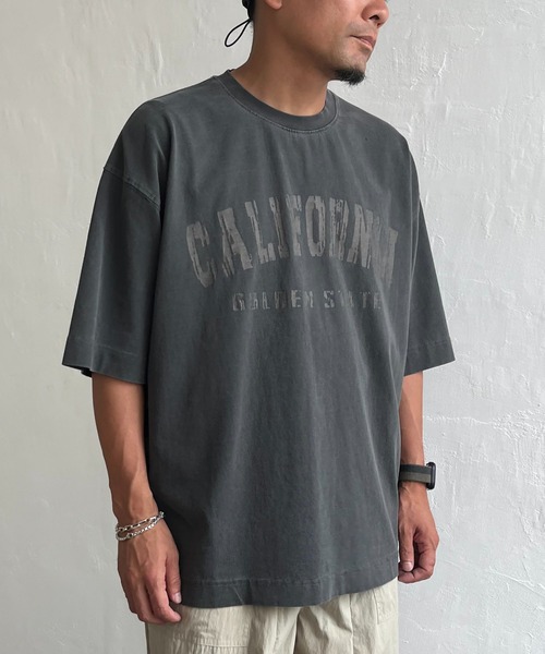 NO NEED(ノーニード)の「CALIFORNIAプリント ピグメント加工 リラックスフィットTシャツ(Tシャツ/カットソー・メンズ・ブラック/ブルー・M/L)」の8枚目の写真