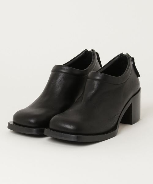 ABOUT ARIANNE(アバウトアリアンヌ)の「About Arianne(アバウト アリアンヌ) Slip-on Ava Black(ブーツ・レディース・ブラック・37)」の1枚目の写真