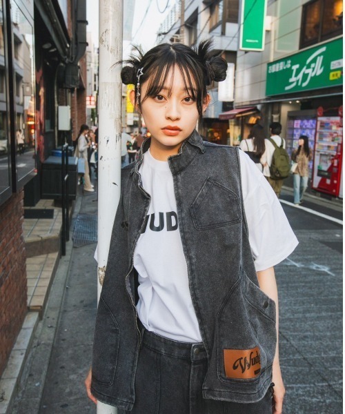 WudgeBoy（ワッジボーイ）の「chemical wash vest（ニット/セーター・レディース・カーキ/ブラウン/ブラック・MEDIUM/LARGE）」の2枚目の写真