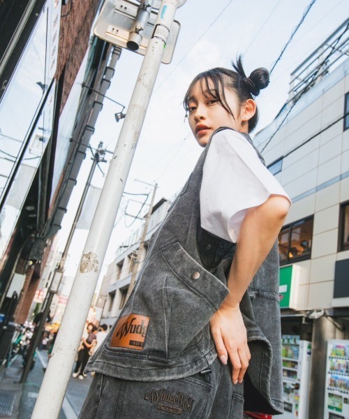WudgeBoy（ワッジボーイ）の「chemical wash vest（ニット/セーター・レディース・カーキ/ブラウン/ブラック・MEDIUM/LARGE）」の13枚目の写真