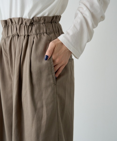 PUAL CE CIN(ピュアルセシン)の「麻テンセルツイルウエストフリルパンツ(その他パンツ・レディース・ブラック/ベージュ/ブラウン系・FREE)」の22枚目の写真