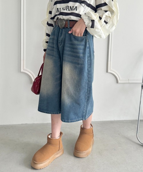 SOLLON.(ソルロン)の「7分丈ワイドデニムハーフパンツ(デニムパンツ・レディース・ブルー・M)」の6枚目の写真