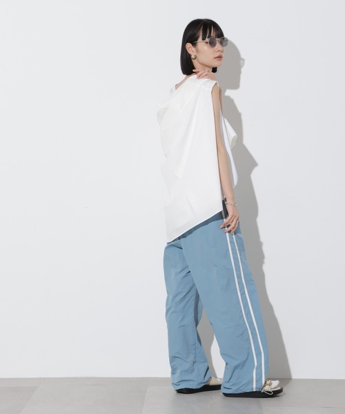 Apo(s)ture(アポスチャー)の「ARIA-023/ナイロンクロスライントラックパンツ(その他パンツ・レディース・ブルー/ホワイト/ブラウン/ブラック・XS/S/M/L/XL)」の7枚目の写真
