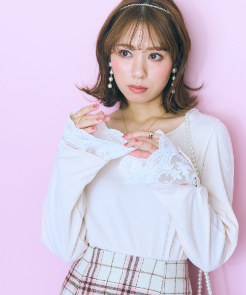 marun（マルン）の「＜大きいサイズ＞  レースデザイントップス　marun（Tシャツ/カットソー・レディース・アイボリー/ピンクベージュ/ブラック/グレー・L/LL/3L/4L/5L）」の22枚目の写真