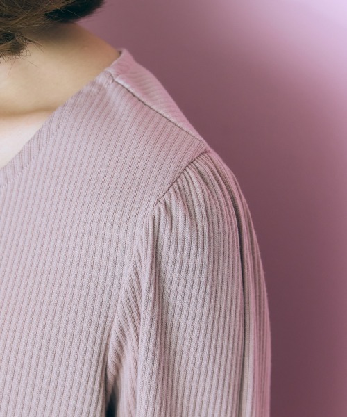 marun（マルン）の「＜大きいサイズ＞  レースデザイントップス　marun（Tシャツ/カットソー・レディース・アイボリー/ピンクベージュ/ブラック/グレー・L/LL/3L/4L/5L）」の14枚目の写真