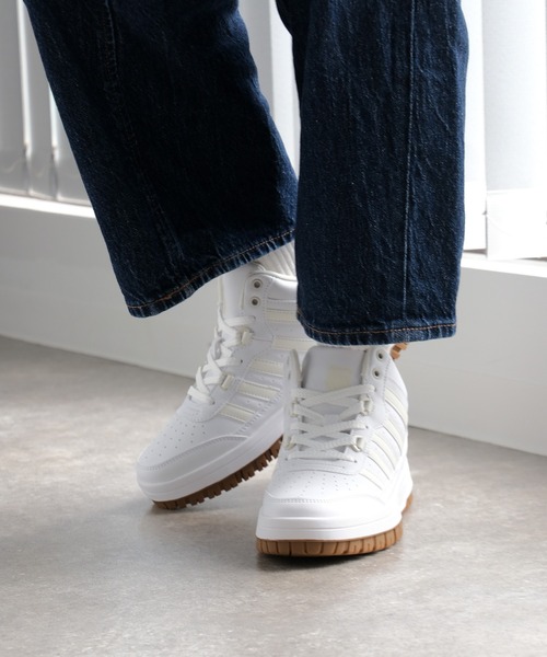 【K-SWISS/ケースイス】サイドライン ミドルカット レースアップスニーカー