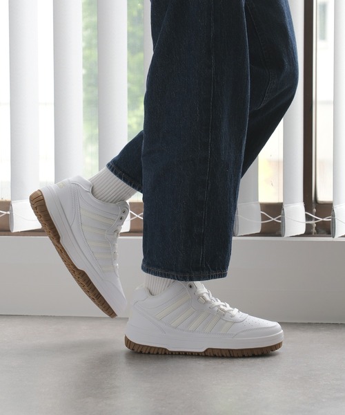 【K-SWISS/ケースイス】サイドライン ミドルカット レースアップスニーカー