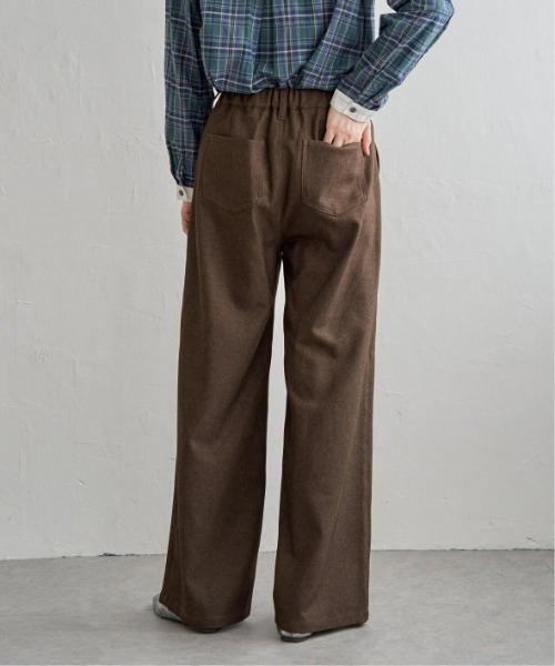 LBC（エルビーシー）の「ベーカーワイドストレートパンツ（その他パンツ・レディース・ベージュ/チャコール/ブラウン・L/M）」の8枚目の写真