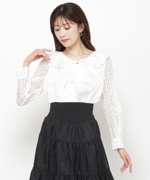 AND COUTURE（アンドクチュール）の「シアーチェックフリルブラウス（シャツ/ブラウス・レディース・ベージュ/ブラック/オフホワイト・FREE）」の2枚目の写真