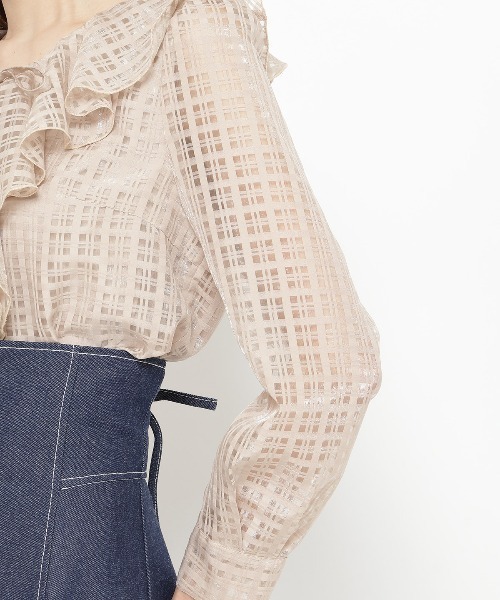 AND COUTURE（アンドクチュール）の「シアーチェックフリルブラウス（シャツ/ブラウス・レディース・ベージュ/ブラック/オフホワイト・FREE）」の21枚目の写真