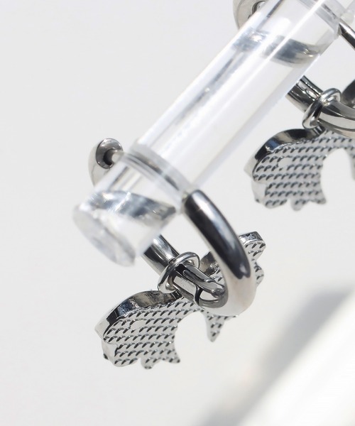 abaskdesign(アバスクデザイン)の「金属アレルギー対応 リボンフープステンレスピアス(ピアス(両耳用)・レディース・ゴールド/シルバー・FREE)」の12枚目の写真