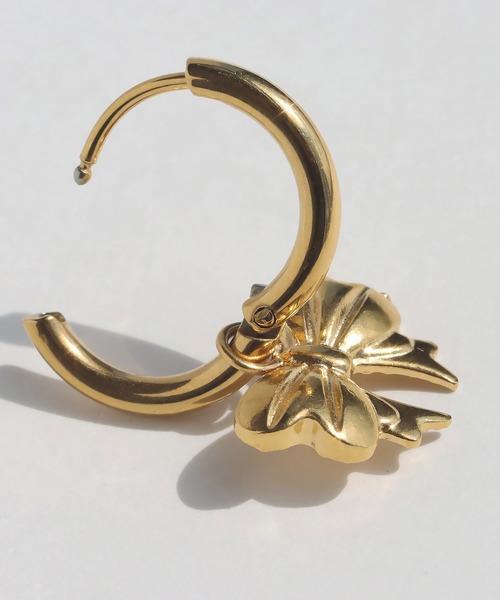 abaskdesign(アバスクデザイン)の「金属アレルギー対応 リボンフープステンレスピアス(ピアス(両耳用)・レディース・ゴールド/シルバー・FREE)」の13枚目の写真