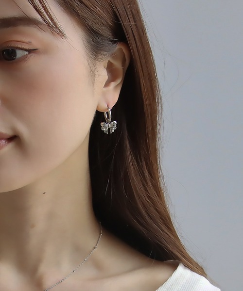 abaskdesign(アバスクデザイン)の「金属アレルギー対応 リボンフープステンレスピアス(ピアス(両耳用)・レディース・ゴールド/シルバー・FREE)」の17枚目の写真