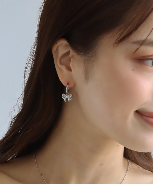 abaskdesign(アバスクデザイン)の「金属アレルギー対応 リボンフープステンレスピアス(ピアス(両耳用)・レディース・ゴールド/シルバー・FREE)」の18枚目の写真