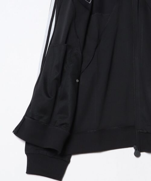 adidas（アディダス）の「ティロ 異素材ミックス トラック