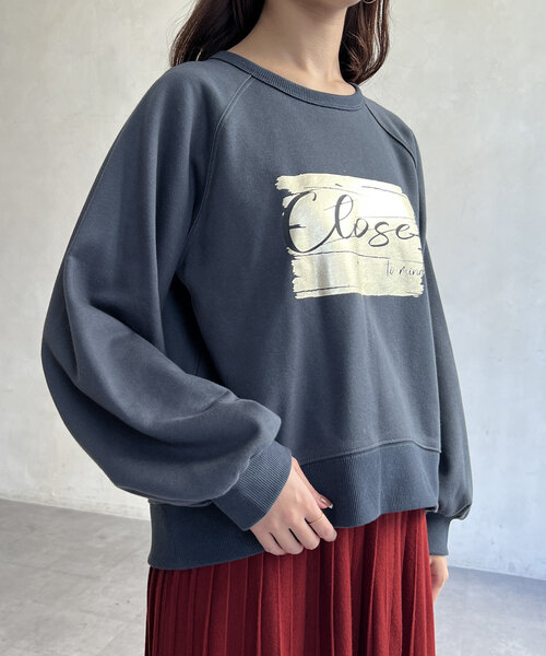 Chez toi(シェトワ)の「箔プリント裏毛ラグランプルオーバー(Tシャツ/カットソー・レディース・ブルー/オフホワイト/ブラック・FREE)」の19枚目の写真