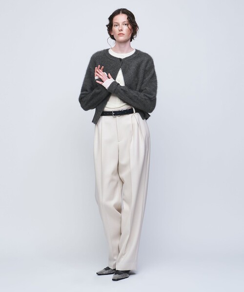 AEWEN MATOPH(イウエン マトフ)の「<AEWEN MATOPH>イレギュラー クルーネック カーディガン(カーディガン/ボレロ・レディース・オフホワイト/ダークグレー/ターコイズブルー・FREE)」の12枚目の写真