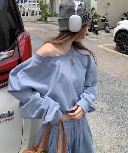 SHEENA（シーナ）の「セットアップ　ワンショルダースウェットトレーナー×スウェットワイドパンツ/2点SET（セットアップ・レディース・グレー/ライトカーキ/ブルー系その他・M）」の16枚目の写真