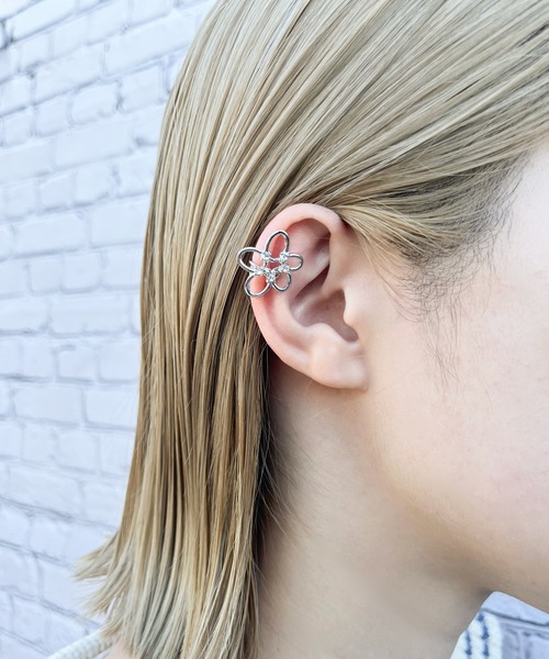 RUBY AND YOU（ルビーアンドユー）の「［select］ビジューフラワーイヤーカフ（イヤーカフ・レディース・シルバー・FREE）」の2枚目の写真