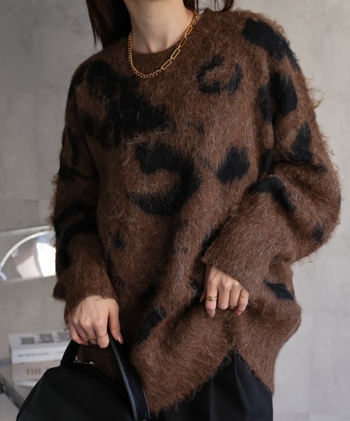 CREARE -LINO-(クレアーレリノ)の「<ユニセックス商品>レオパード柄シャギーニット(ニット/セーター・レディース・チャコール/ブラウン/ネイビー・FREE)」の18枚目の写真